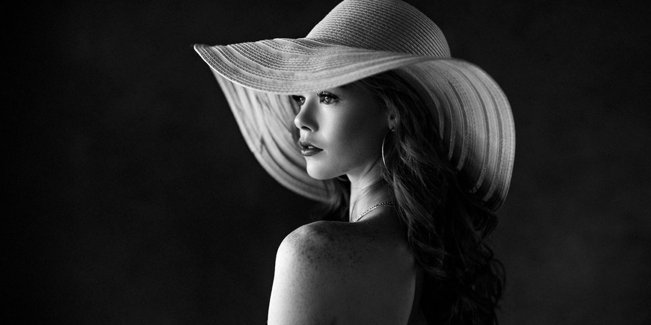 Black and White Portrait Photography [Ultimate Guide]