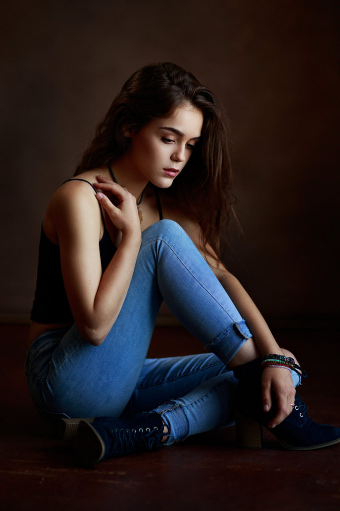Image Brunette girl Model Kendall Jenner posing female Jeans Sitting