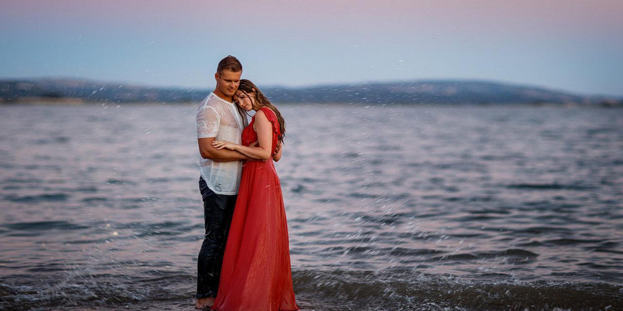 12 Trending Couple Poses For Photoshoot To Preserve The Moment » Trending Us-seedfund.vn